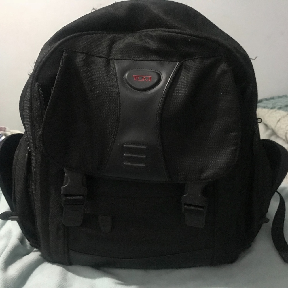 tumi laptop backpack